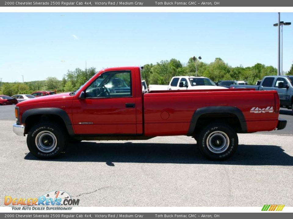 2000 Chevrolet Silverado 2500 Regular Cab 4x4 Victory Red / Medium Gray Photo #5