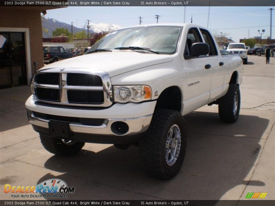 2003 Dodge Ram 2500 SLT Quad Cab 4x4 Bright White / Dark Slate Gray Photo #2