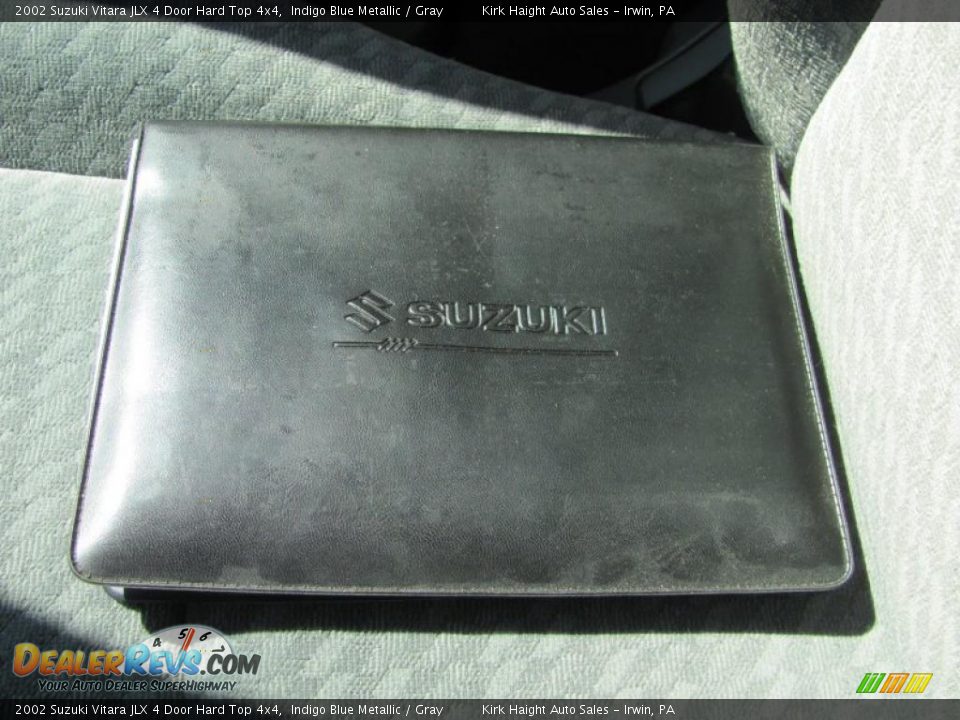 2002 Suzuki Vitara JLX 4 Door Hard Top 4x4 Indigo Blue Metallic / Gray Photo #17
