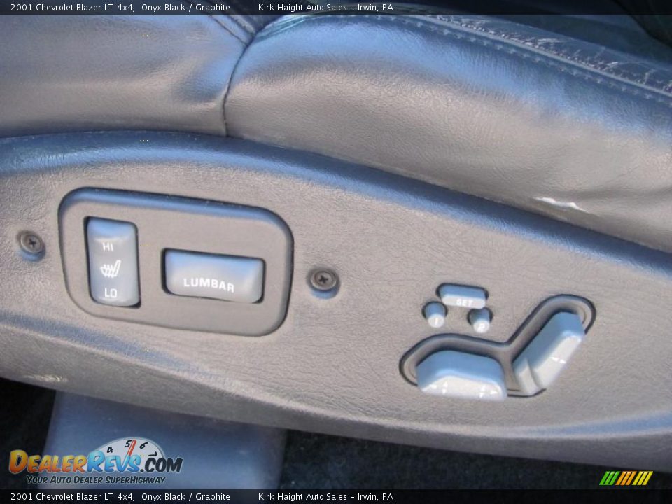2001 Chevrolet Blazer LT 4x4 Onyx Black / Graphite Photo #20