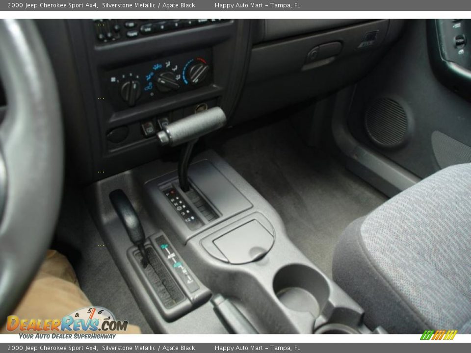 2000 Jeep Cherokee Sport 4x4 Silverstone Metallic / Agate Black Photo #28