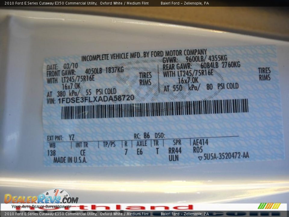 2010 Ford E Series Cutaway E350 Commercial Utility Oxford White / Medium Flint Photo #14