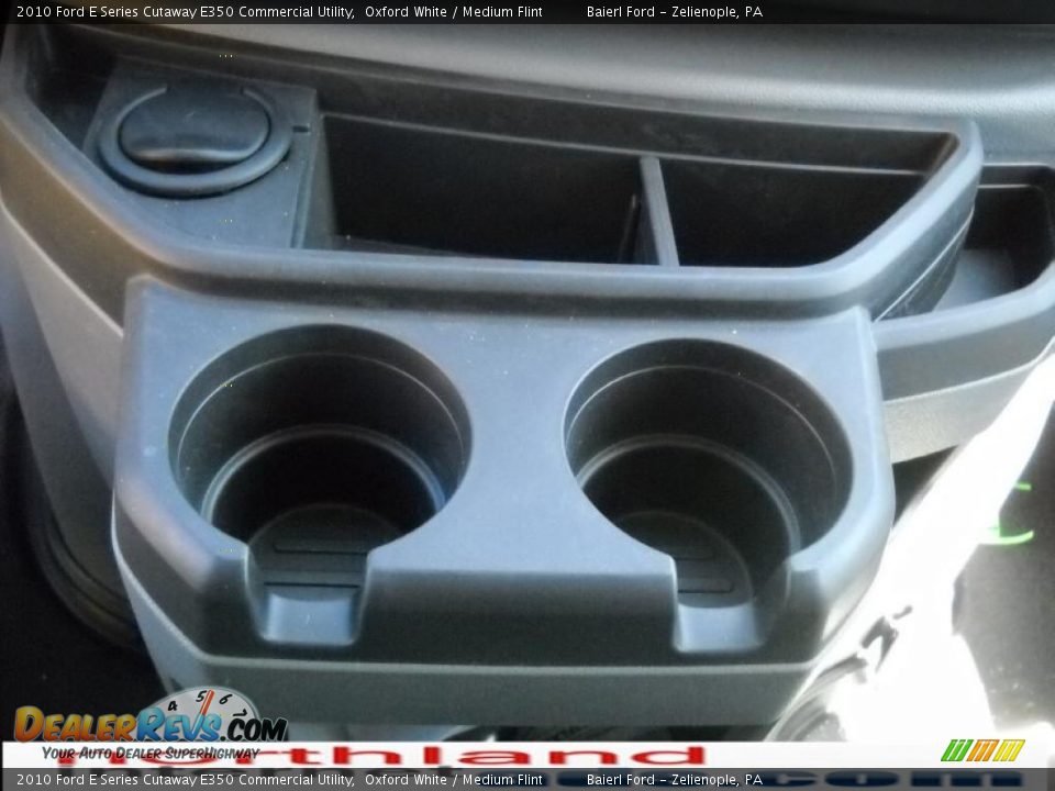 2010 Ford E Series Cutaway E350 Commercial Utility Oxford White / Medium Flint Photo #18