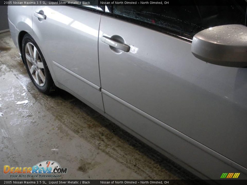 2005 Nissan Maxima 3.5 SL Liquid Silver Metallic / Black Photo #5