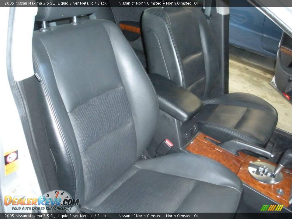 2005 Nissan Maxima 3.5 SL Liquid Silver Metallic / Black Photo #25