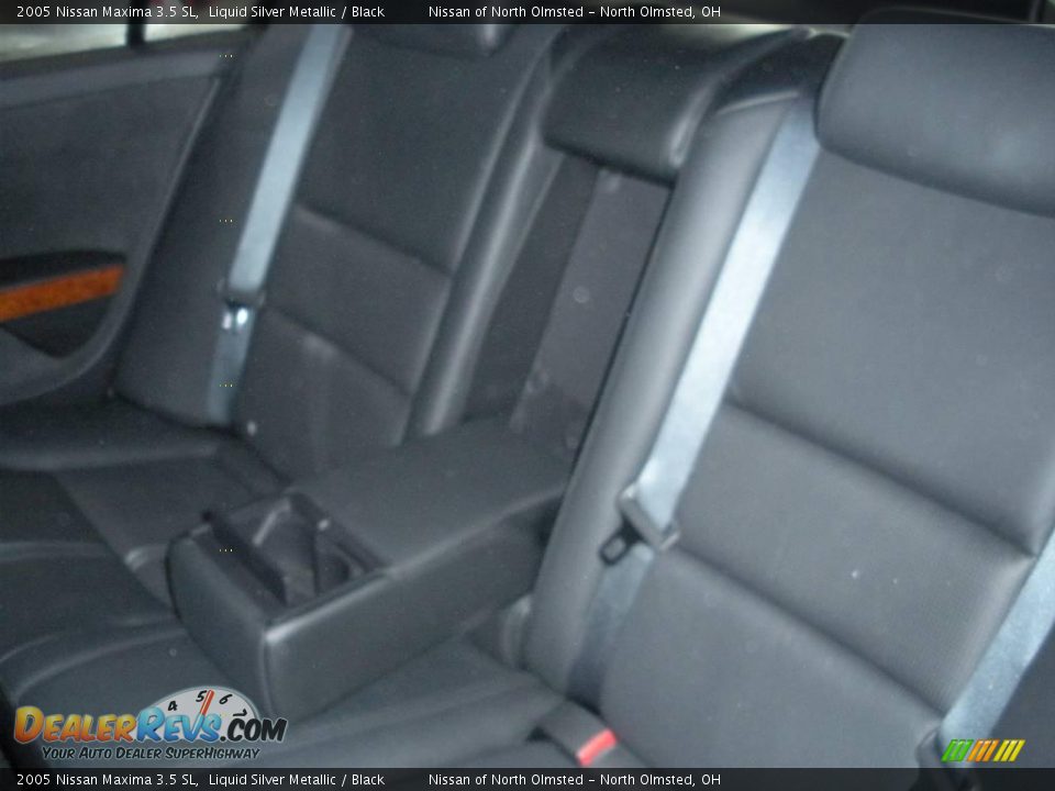 2005 Nissan Maxima 3.5 SL Liquid Silver Metallic / Black Photo #27