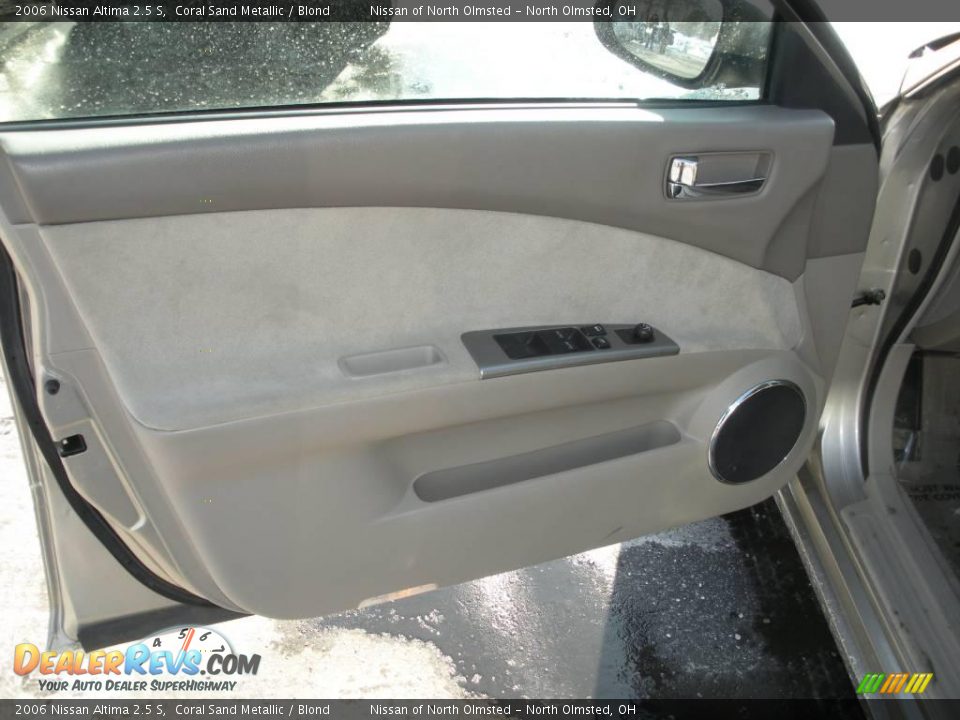 2006 Nissan Altima 2.5 S Coral Sand Metallic / Blond Photo #16