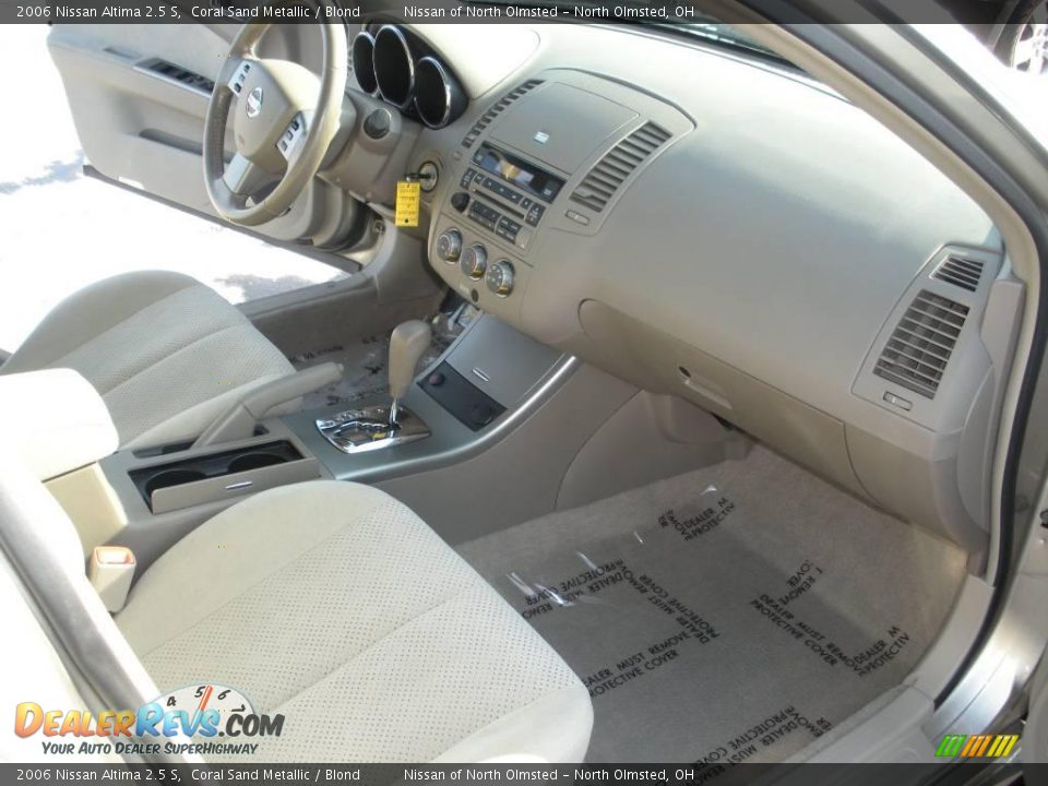 2006 Nissan Altima 2.5 S Coral Sand Metallic / Blond Photo #20