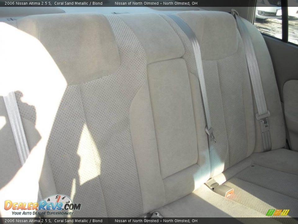 2006 Nissan Altima 2.5 S Coral Sand Metallic / Blond Photo #22