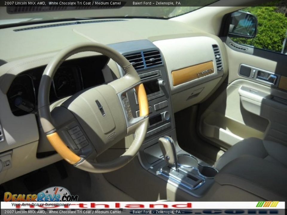 2007 Lincoln MKX AWD White Chocolate Tri Coat / Medium Camel Photo #10