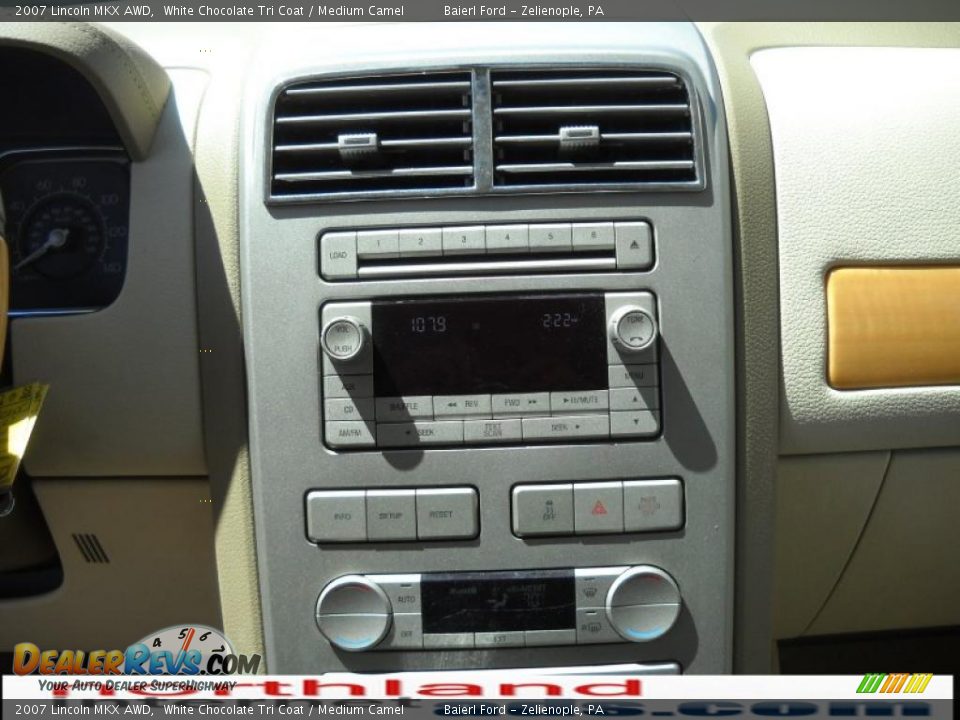 2007 Lincoln MKX AWD White Chocolate Tri Coat / Medium Camel Photo #16