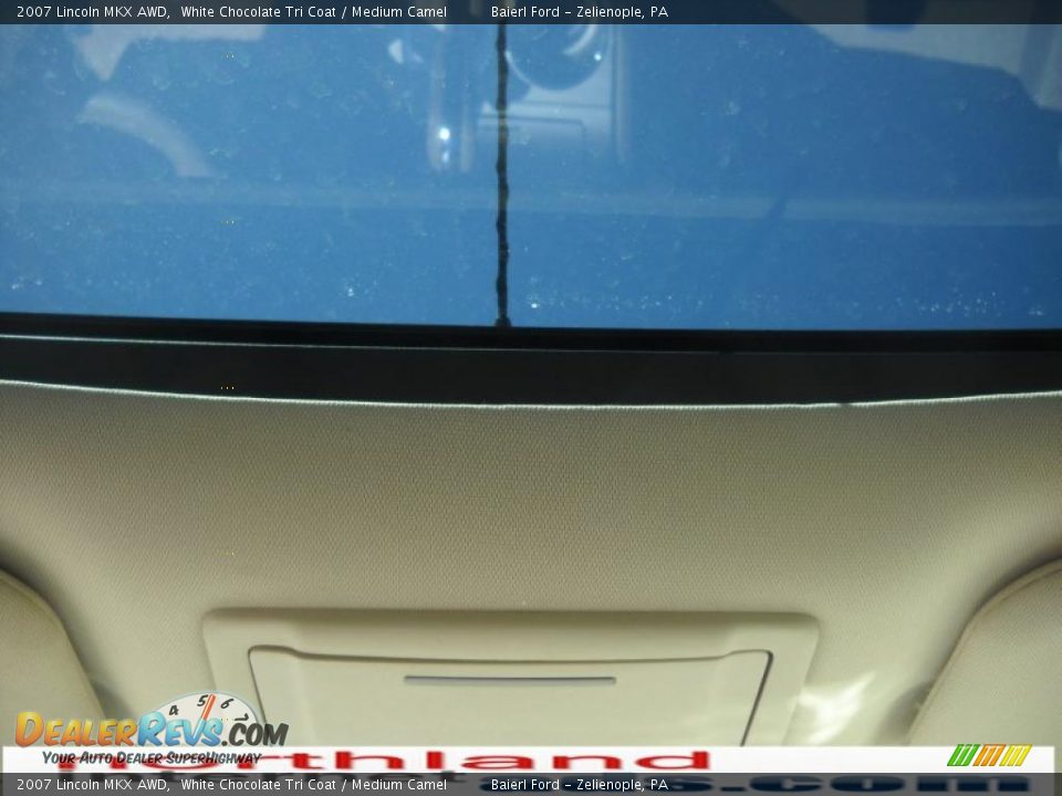 2007 Lincoln MKX AWD White Chocolate Tri Coat / Medium Camel Photo #18