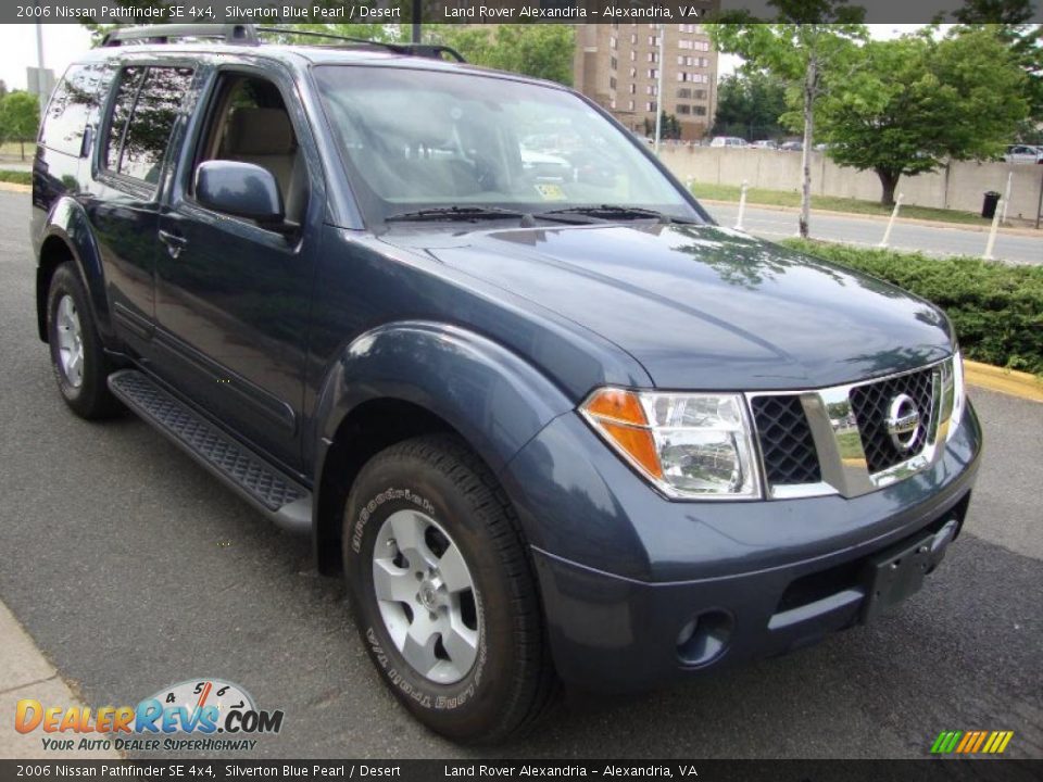 2006 Nissan Pathfinder SE 4x4 Silverton Blue Pearl / Desert Photo #9