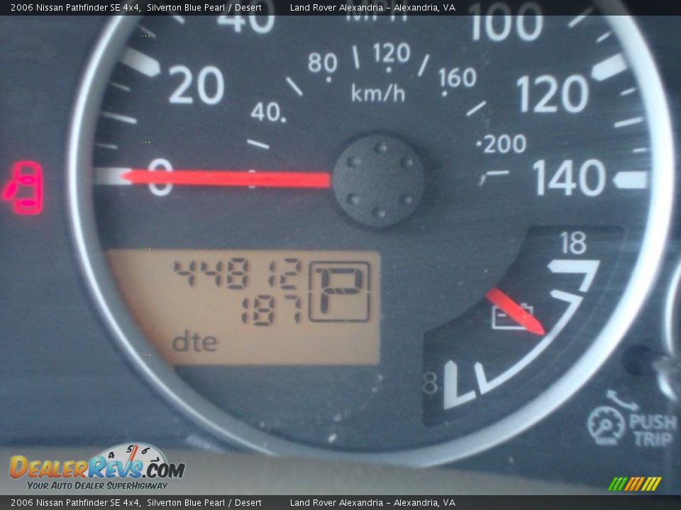 2006 Nissan Pathfinder SE 4x4 Silverton Blue Pearl / Desert Photo #16