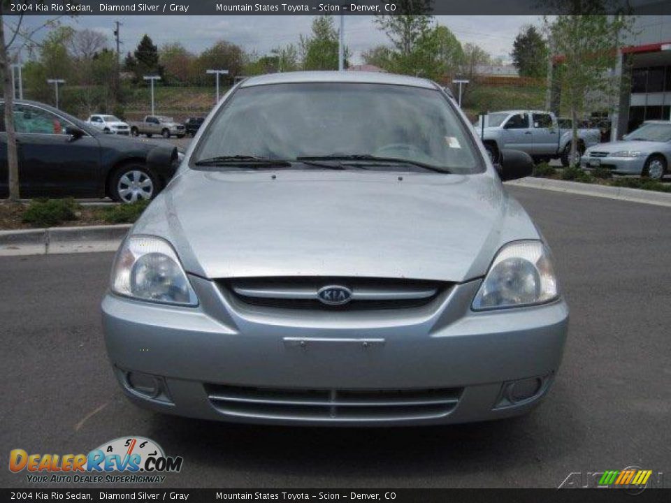 2004 Kia Rio Sedan Diamond Silver / Gray Photo #6