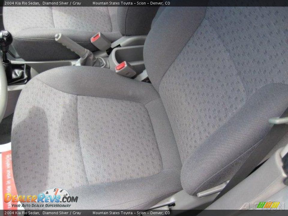 2004 Kia Rio Sedan Diamond Silver / Gray Photo #11