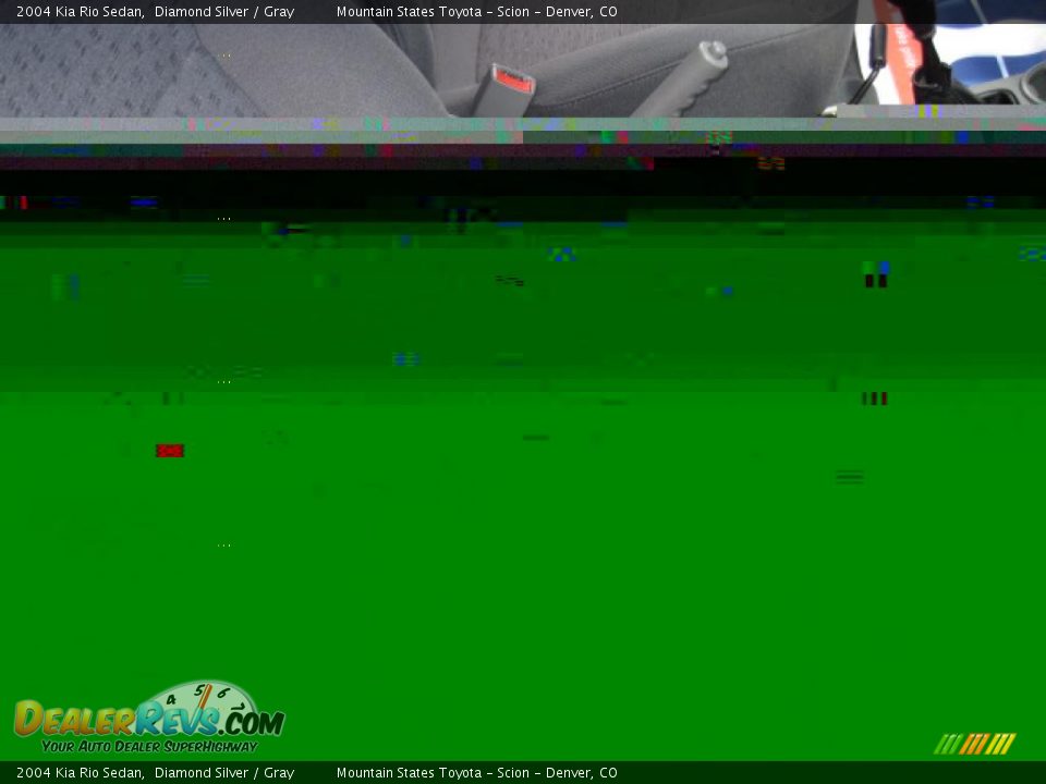 2004 Kia Rio Sedan Diamond Silver / Gray Photo #12