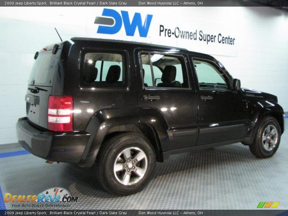 2009 Jeep Liberty Sport Brilliant Black Crystal Pearl / Dark Slate Gray Photo #4