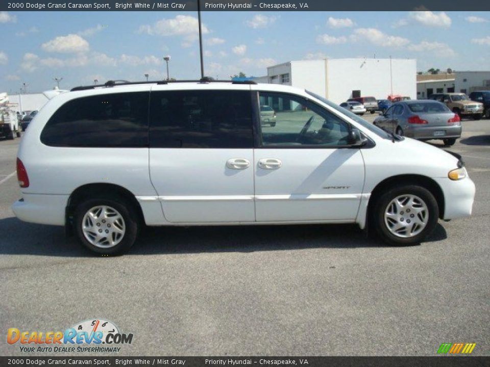 2000 Dodge Grand Caravan Sport Bright White / Mist Gray Photo #7
