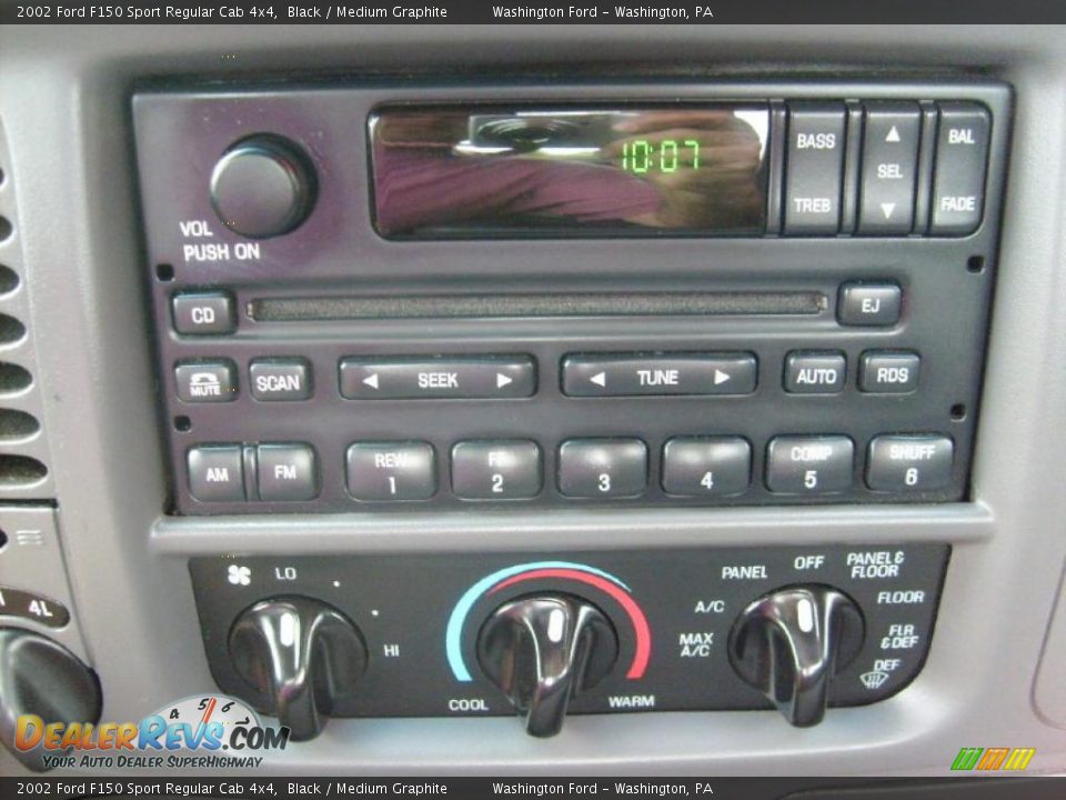 2002 Ford F150 Sport Regular Cab 4x4 Black / Medium Graphite Photo #19