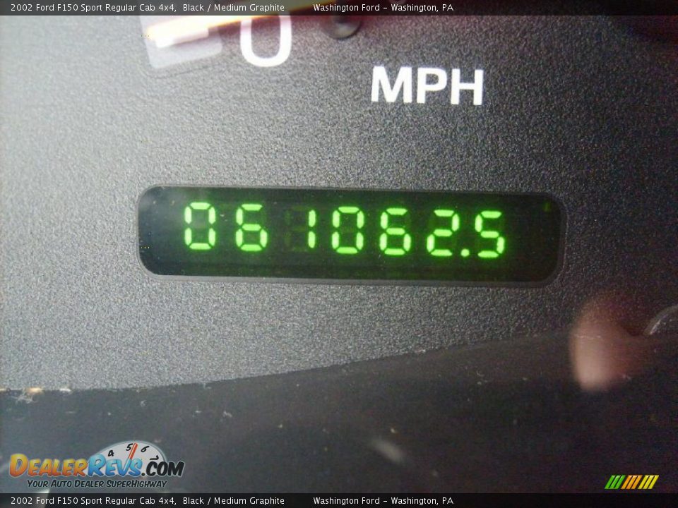 2002 Ford F150 Sport Regular Cab 4x4 Black / Medium Graphite Photo #20