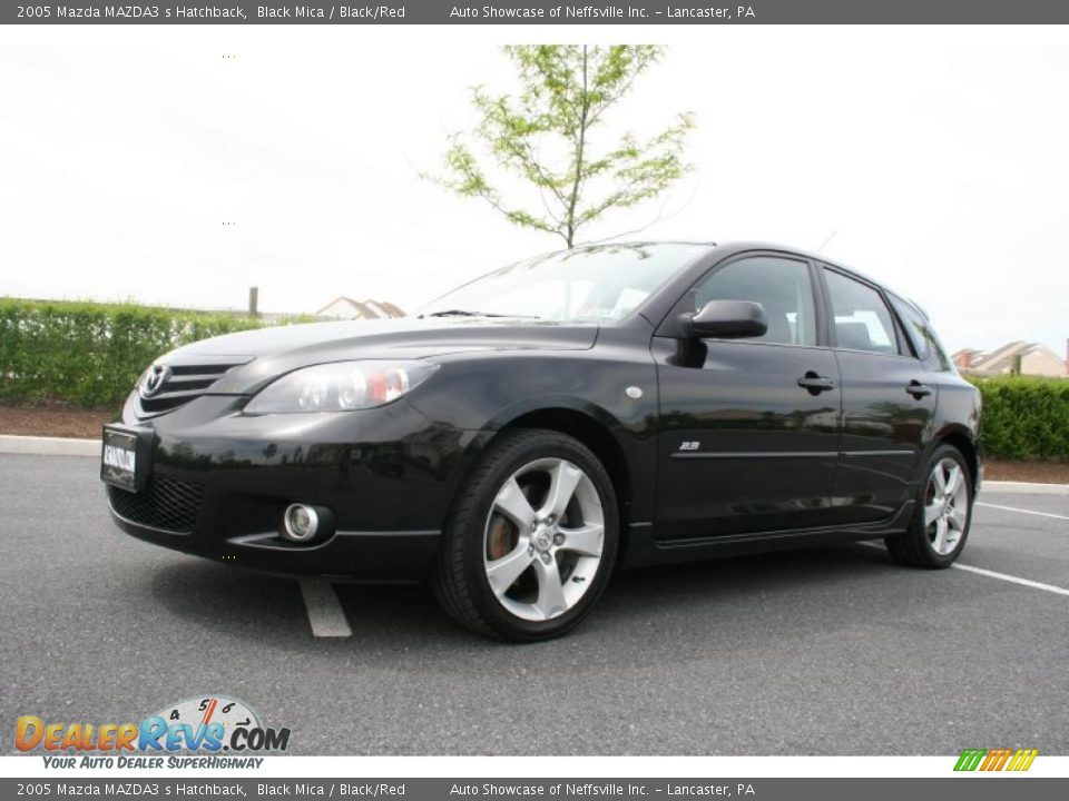 2005 Mazda MAZDA3 s Hatchback Black Mica / Black/Red Photo #1