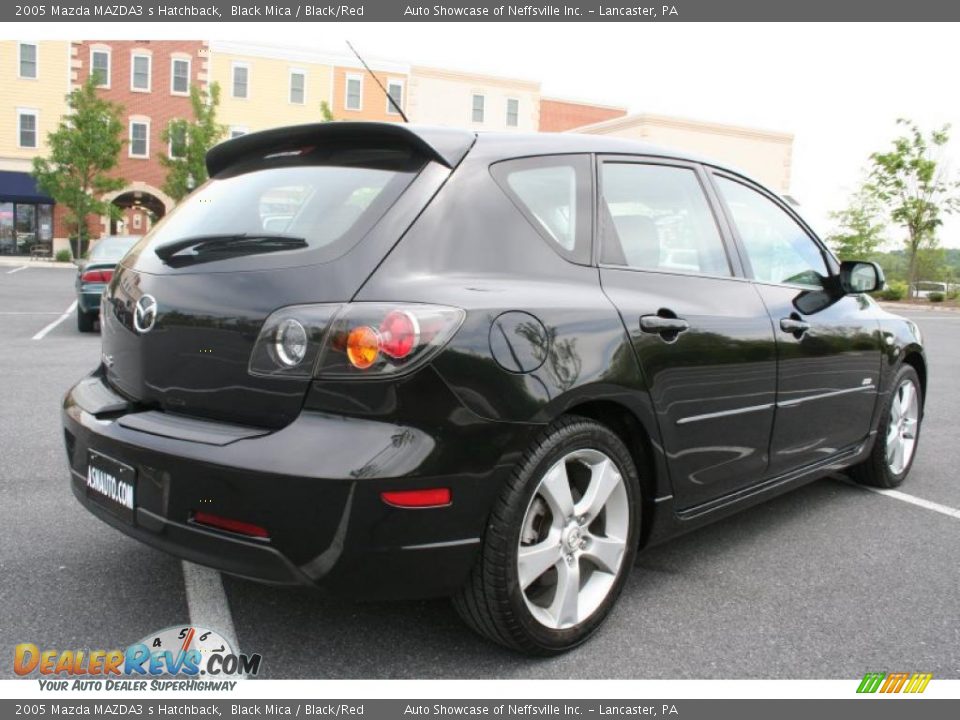 2005 Mazda MAZDA3 s Hatchback Black Mica / Black/Red Photo #6