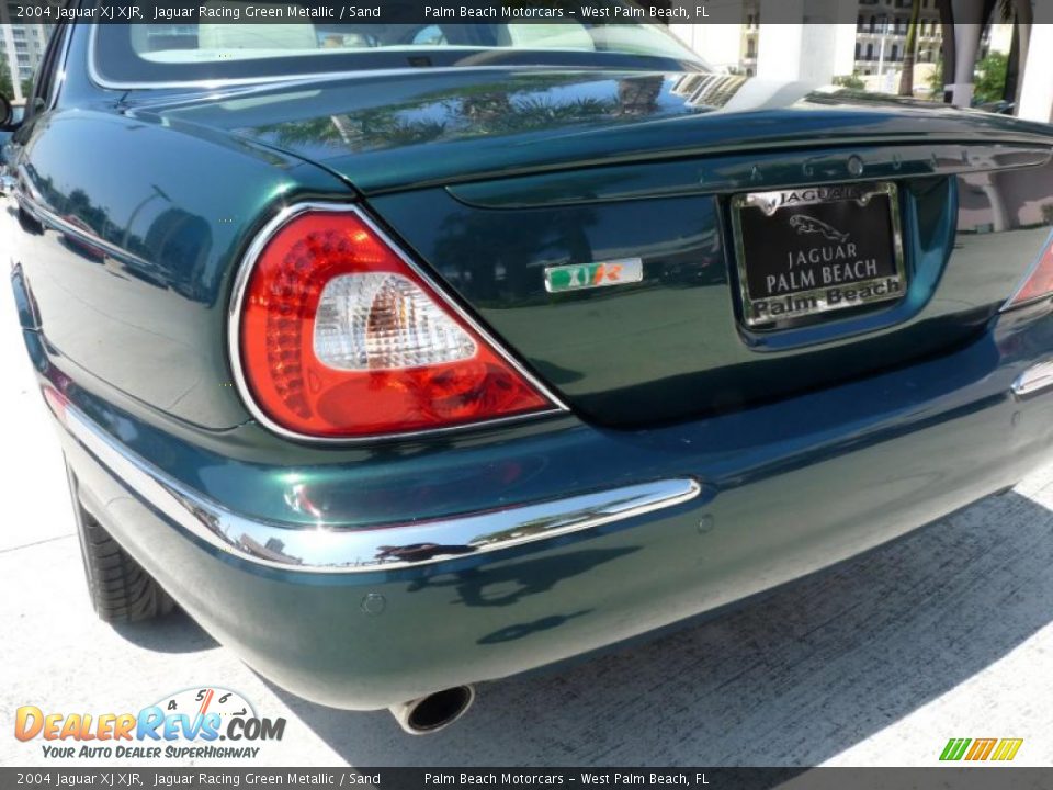 2004 Jaguar XJ XJR Jaguar Racing Green Metallic / Sand Photo #6