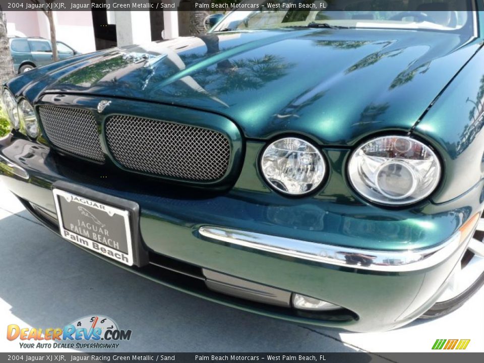 2004 Jaguar XJ XJR Jaguar Racing Green Metallic / Sand Photo #9