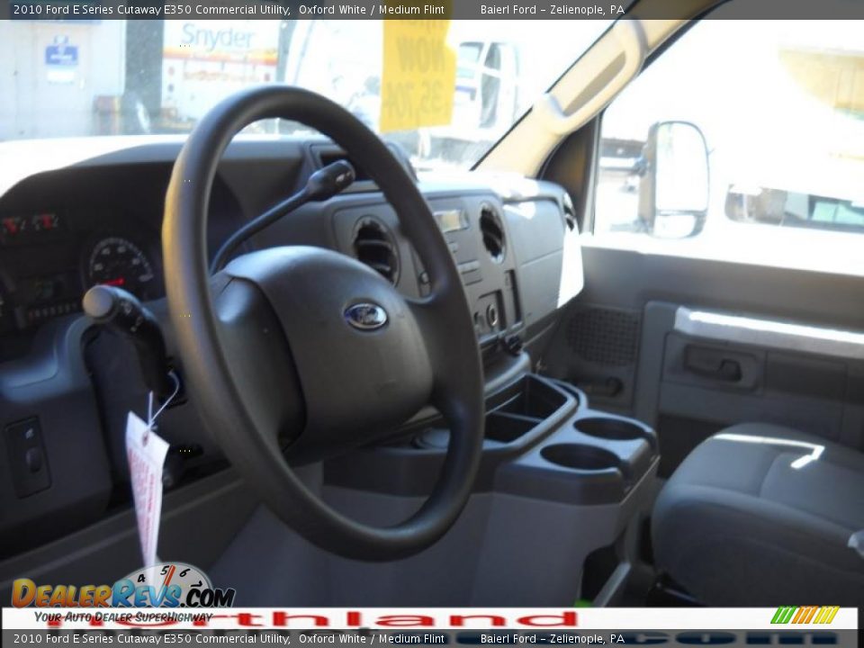 2010 Ford E Series Cutaway E350 Commercial Utility Oxford White / Medium Flint Photo #9
