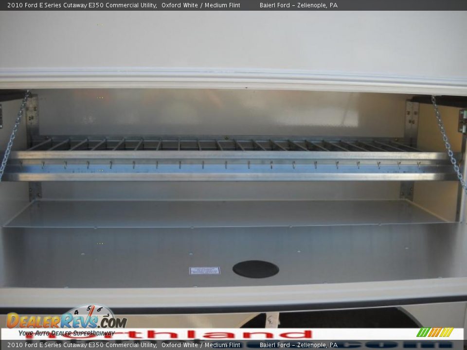 2010 Ford E Series Cutaway E350 Commercial Utility Oxford White / Medium Flint Photo #12