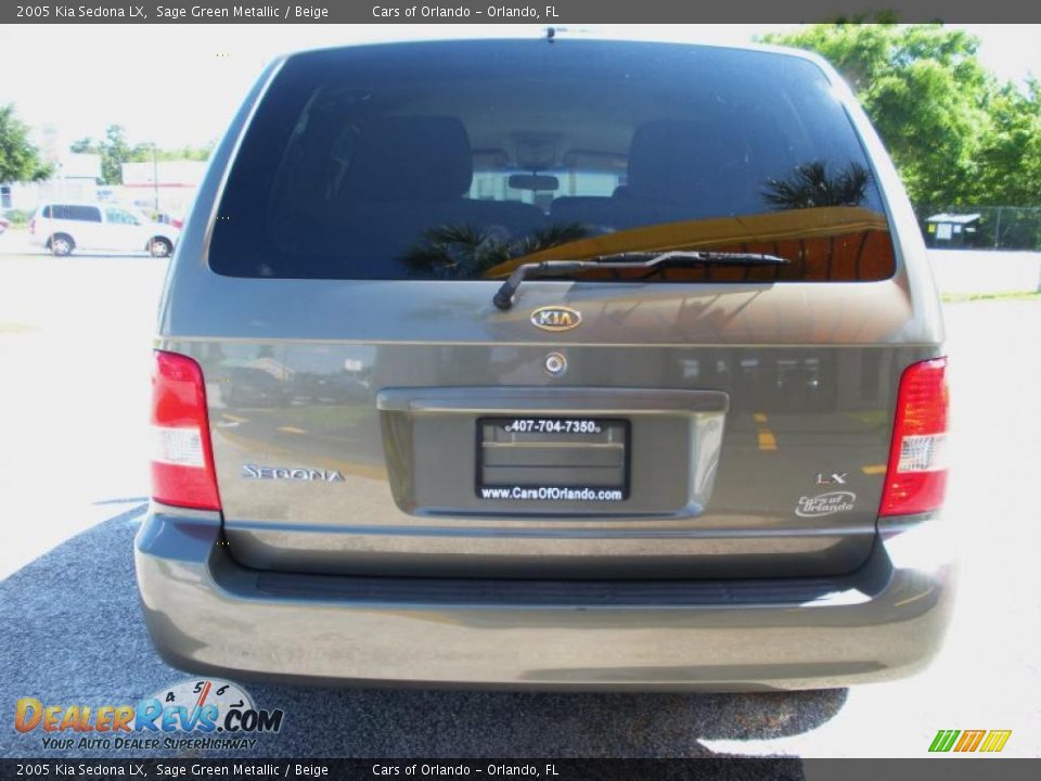 2005 Kia Sedona LX Sage Green Metallic / Beige Photo #6