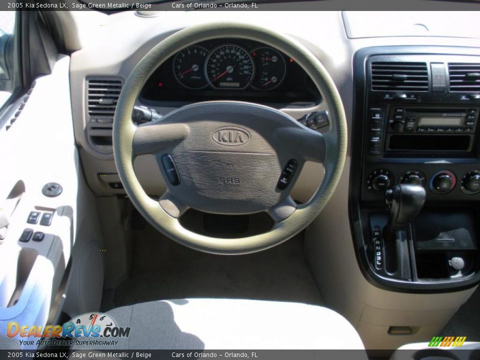 2005 Kia Sedona LX Sage Green Metallic / Beige Photo #20