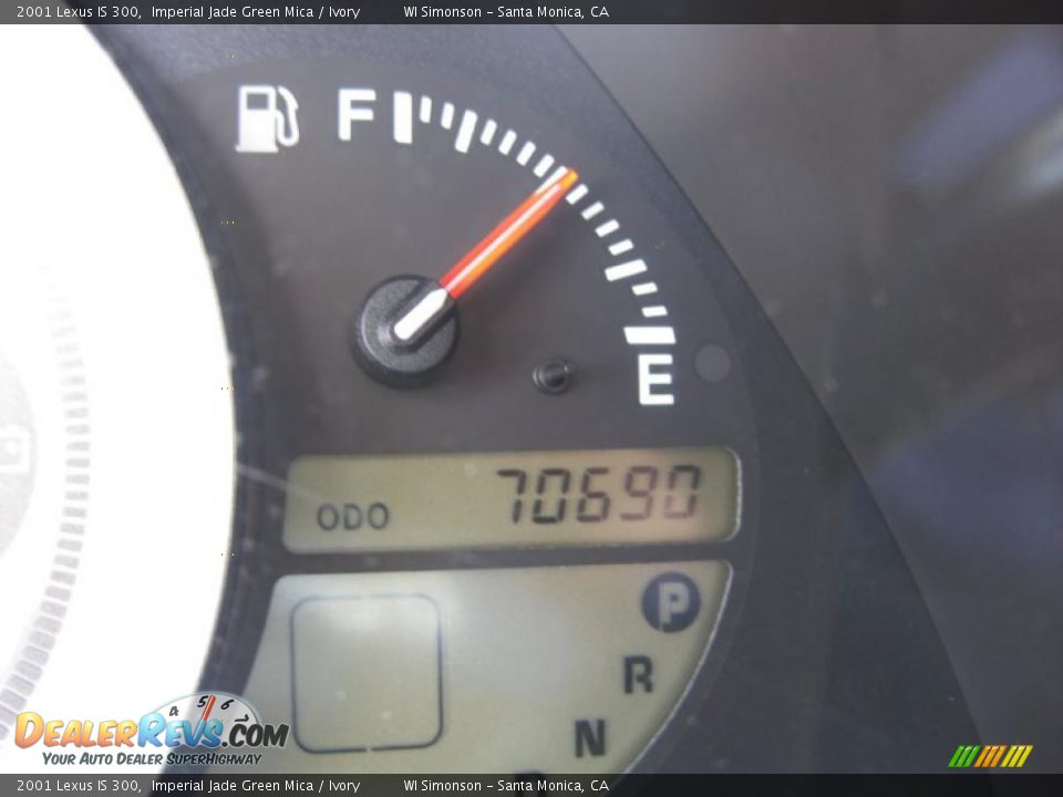 2001 Lexus IS 300 Imperial Jade Green Mica / Ivory Photo #11