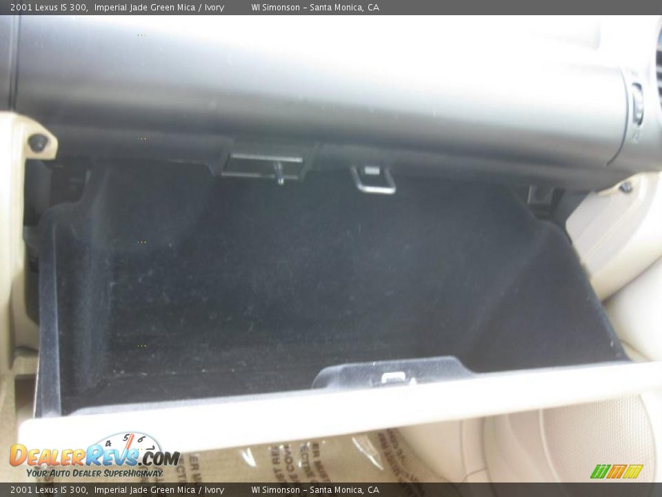 2001 Lexus IS 300 Imperial Jade Green Mica / Ivory Photo #18