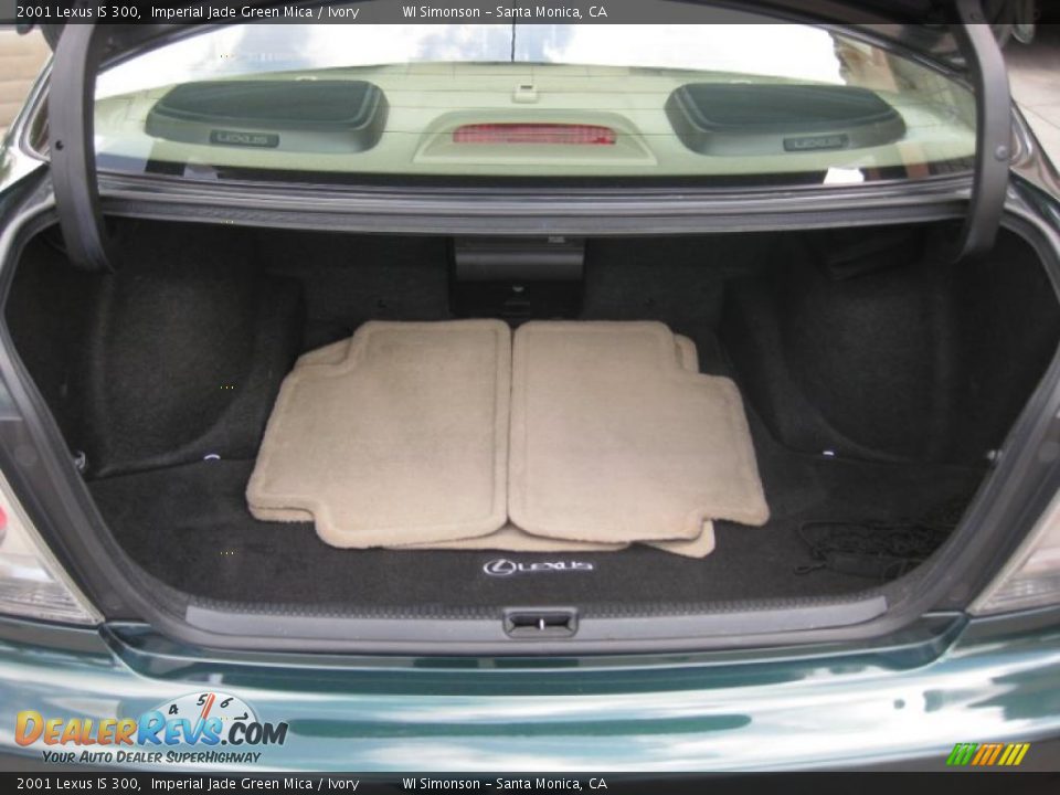 2001 Lexus IS 300 Imperial Jade Green Mica / Ivory Photo #30