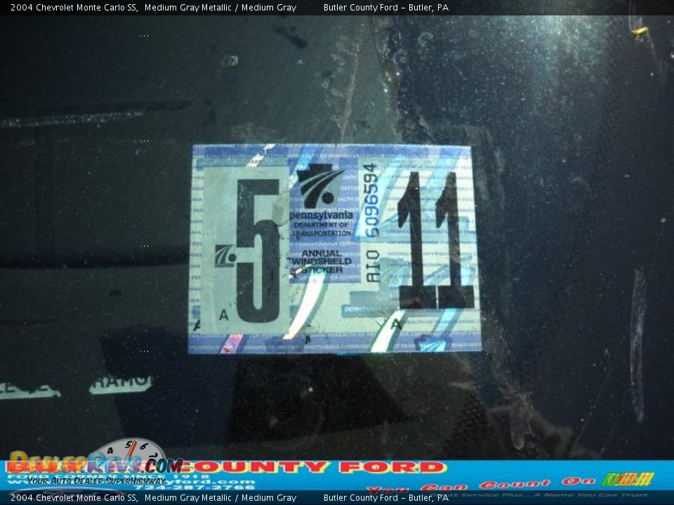 2004 Chevrolet Monte Carlo SS Medium Gray Metallic / Medium Gray Photo #15
