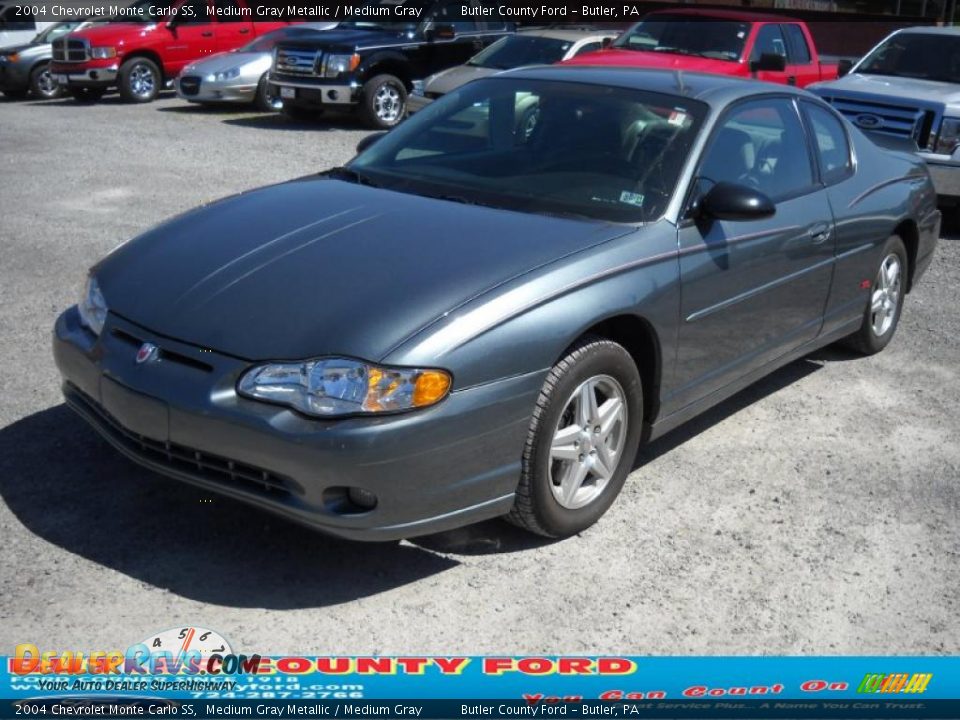 2004 Chevrolet Monte Carlo SS Medium Gray Metallic / Medium Gray Photo #18