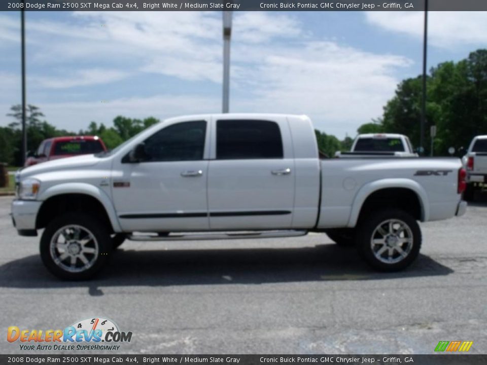 2008 Dodge Ram 2500 SXT Mega Cab 4x4 Bright White / Medium Slate Gray Photo #5