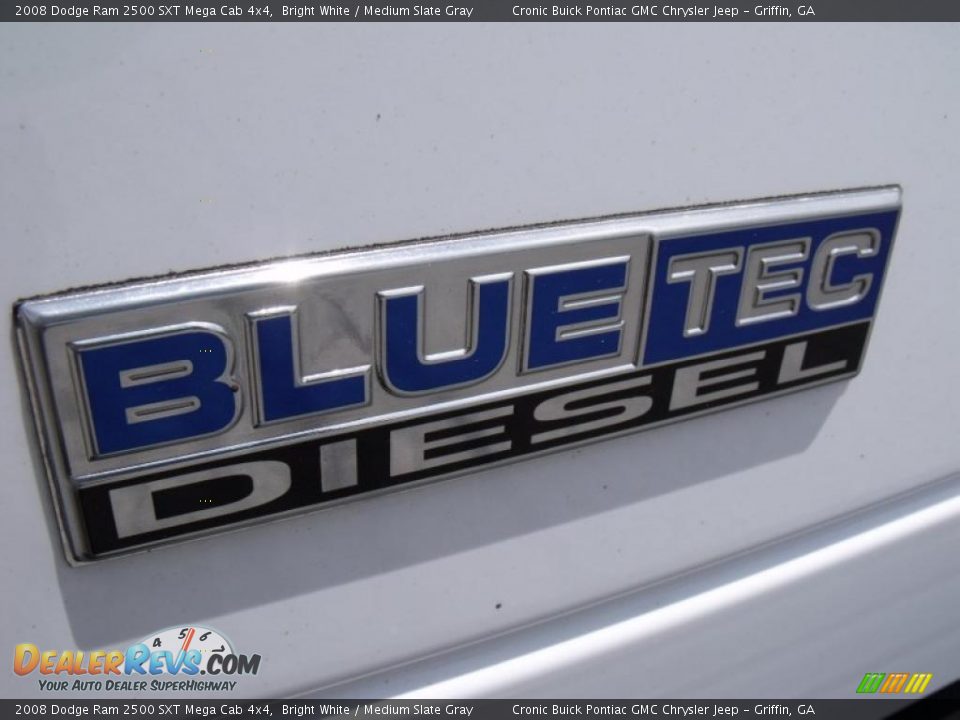 2008 Dodge Ram 2500 SXT Mega Cab 4x4 Bright White / Medium Slate Gray Photo #11
