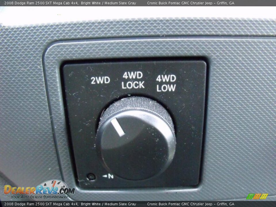 2008 Dodge Ram 2500 SXT Mega Cab 4x4 Bright White / Medium Slate Gray Photo #21