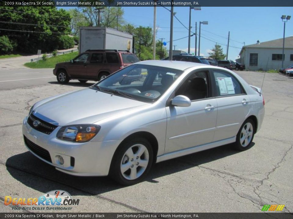 2009 Kia Spectra SX Sedan Bright Silver Metallic / Black Photo #5