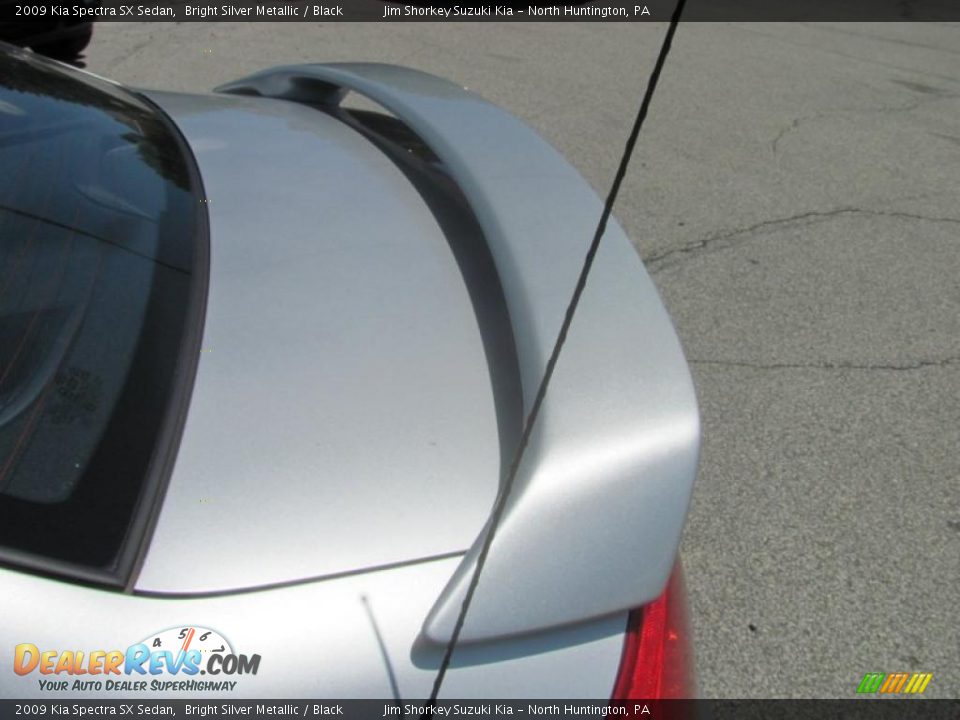 2009 Kia Spectra SX Sedan Bright Silver Metallic / Black Photo #7