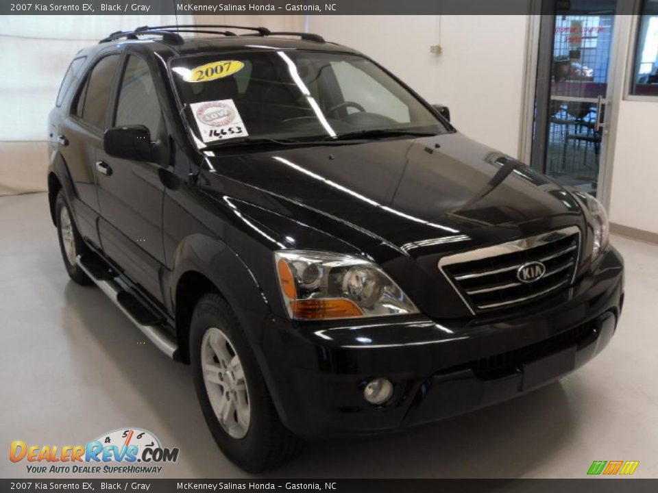 2007 Kia Sorento EX Black / Gray Photo #5
