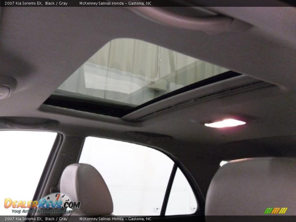 2007 Kia Sorento EX Black / Gray Photo #11