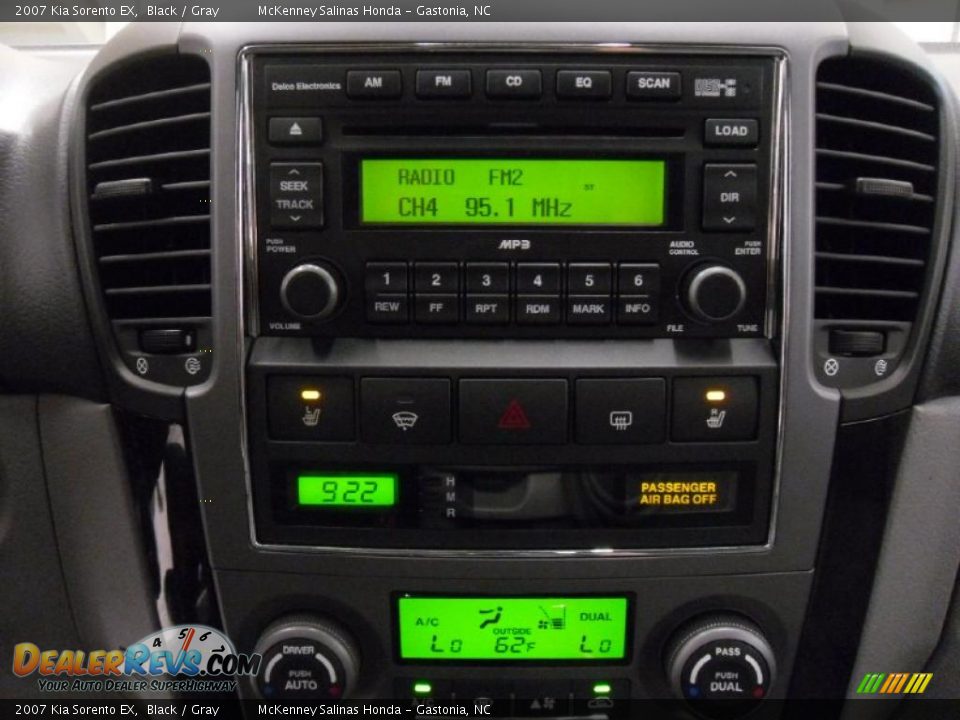 2007 Kia Sorento EX Black / Gray Photo #14