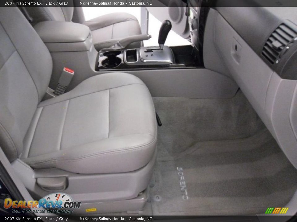 2007 Kia Sorento EX Black / Gray Photo #20