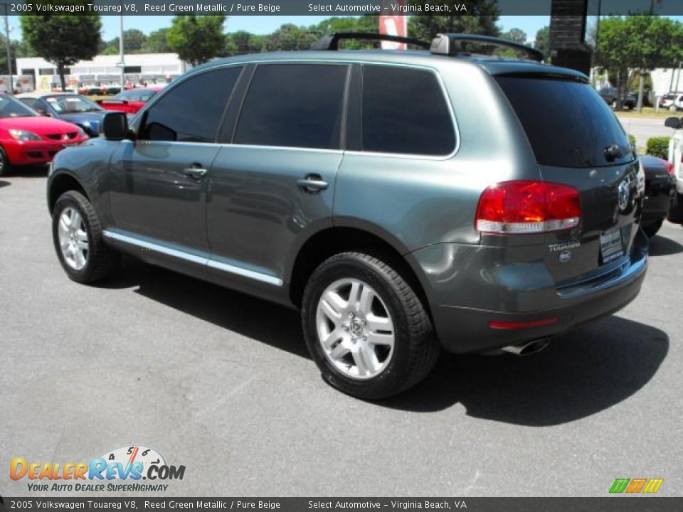 2005 Volkswagen Touareg V8 Reed Green Metallic / Pure Beige Photo #8