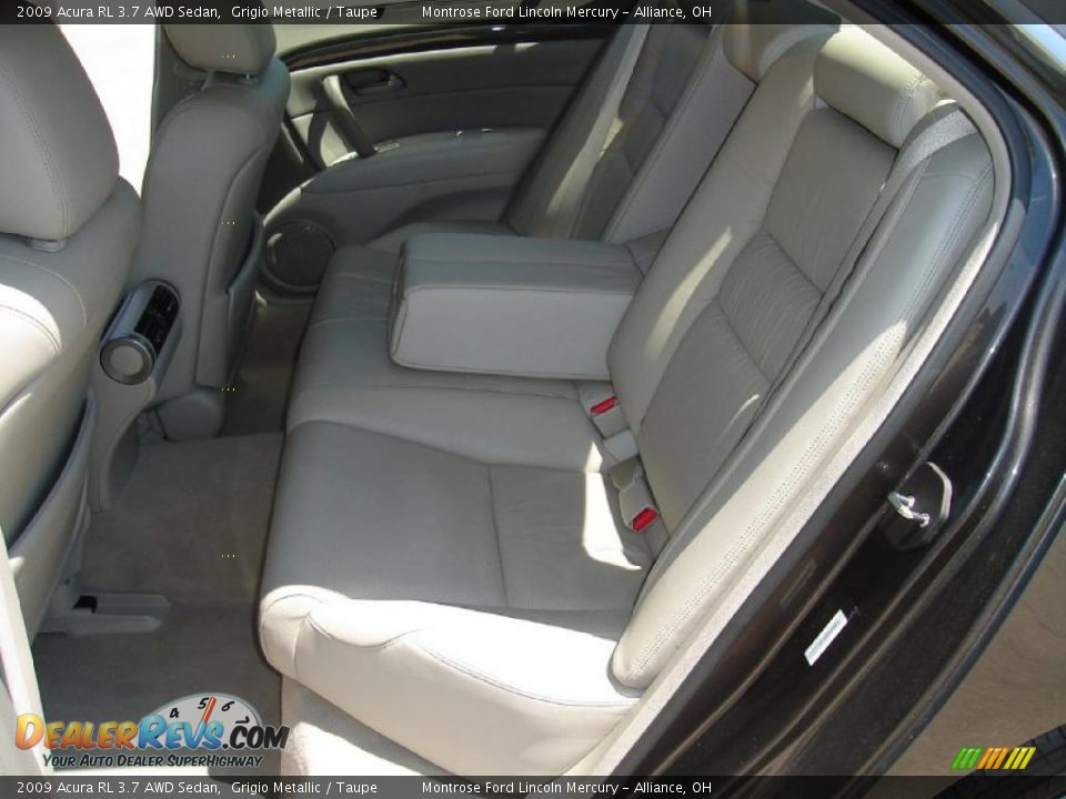 2009 Acura RL 3.7 AWD Sedan Grigio Metallic / Taupe Photo #16