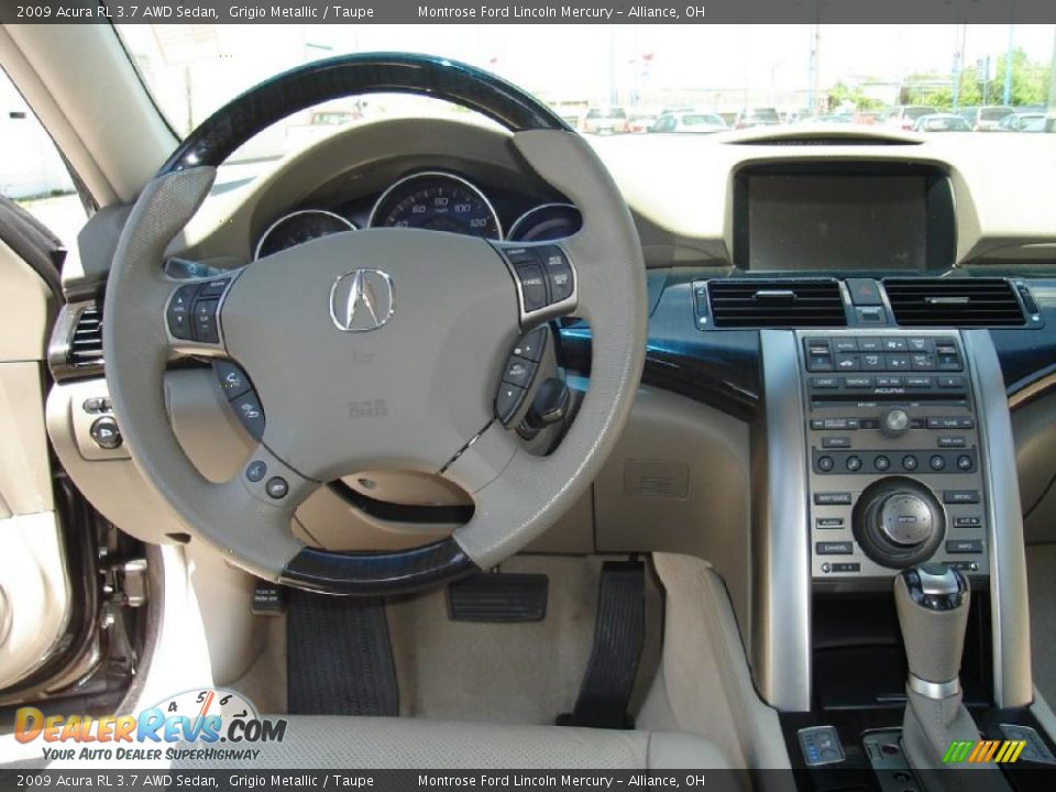 2009 Acura RL 3.7 AWD Sedan Grigio Metallic / Taupe Photo #17